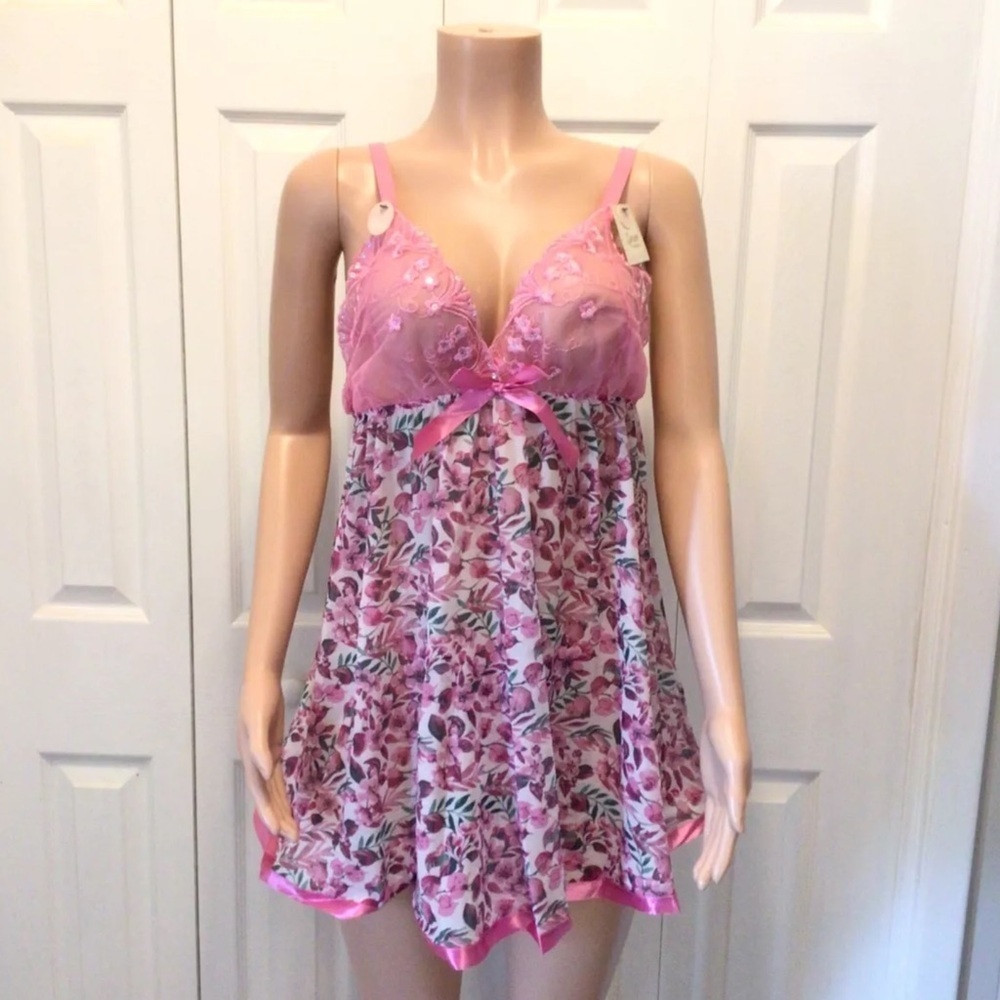 Spree Intimates Plus Size Pink Floral Mesh Triangle Cup Sequin Babydoll Set